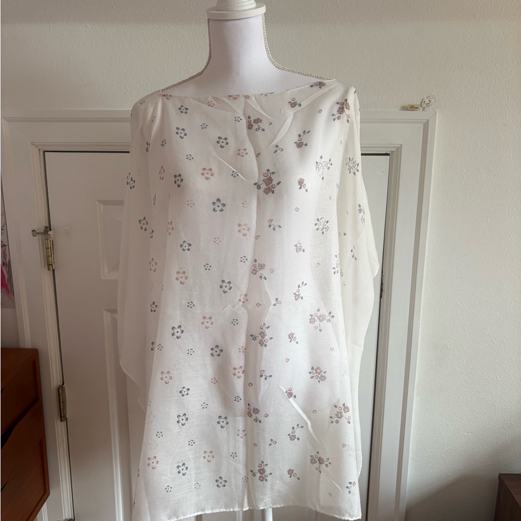 Floral White Women's Top